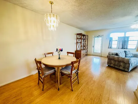 269 Farnham L Deerfield Beach FL 33442