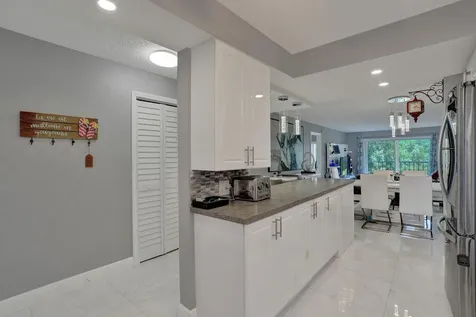 5860 NW 44th Street Lauderhill FL 33319