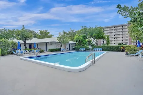 5860 NW 44th Street Lauderhill FL 33319