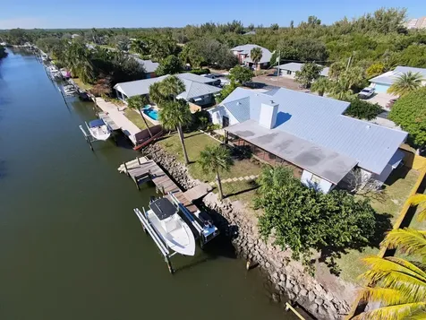 929 Jackson Way Fort Pierce FL 34949