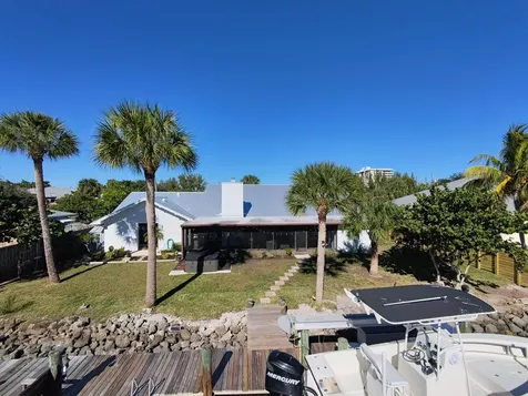 929 Jackson Way Fort Pierce FL 34949