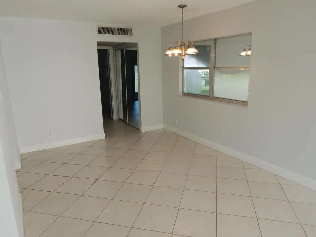 242 Seville K Delray Beach FL 33446