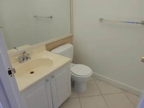 242 Seville K Delray Beach FL 33446