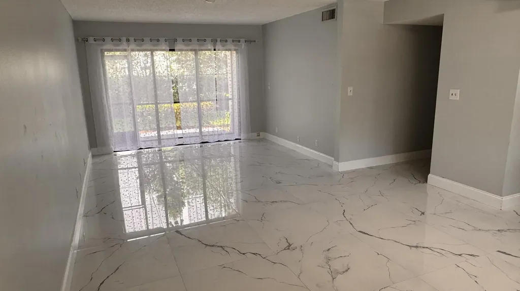 9150 NW 38th Drive Coral Springs FL 33065