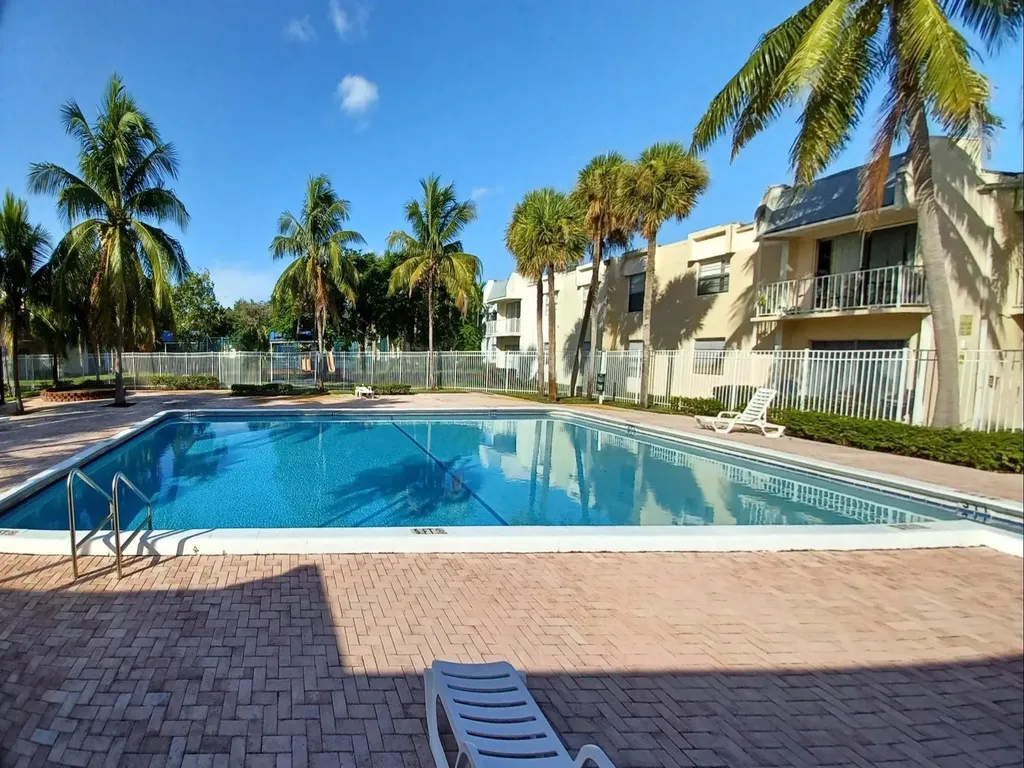 409 Executive Center Drive West Palm Beach FL 33401