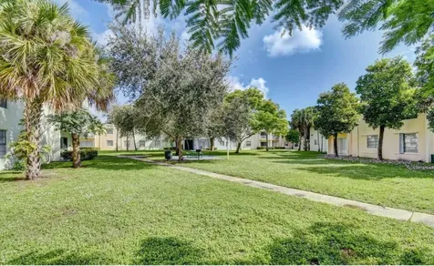 409 Executive Center Drive West Palm Beach FL 33401
