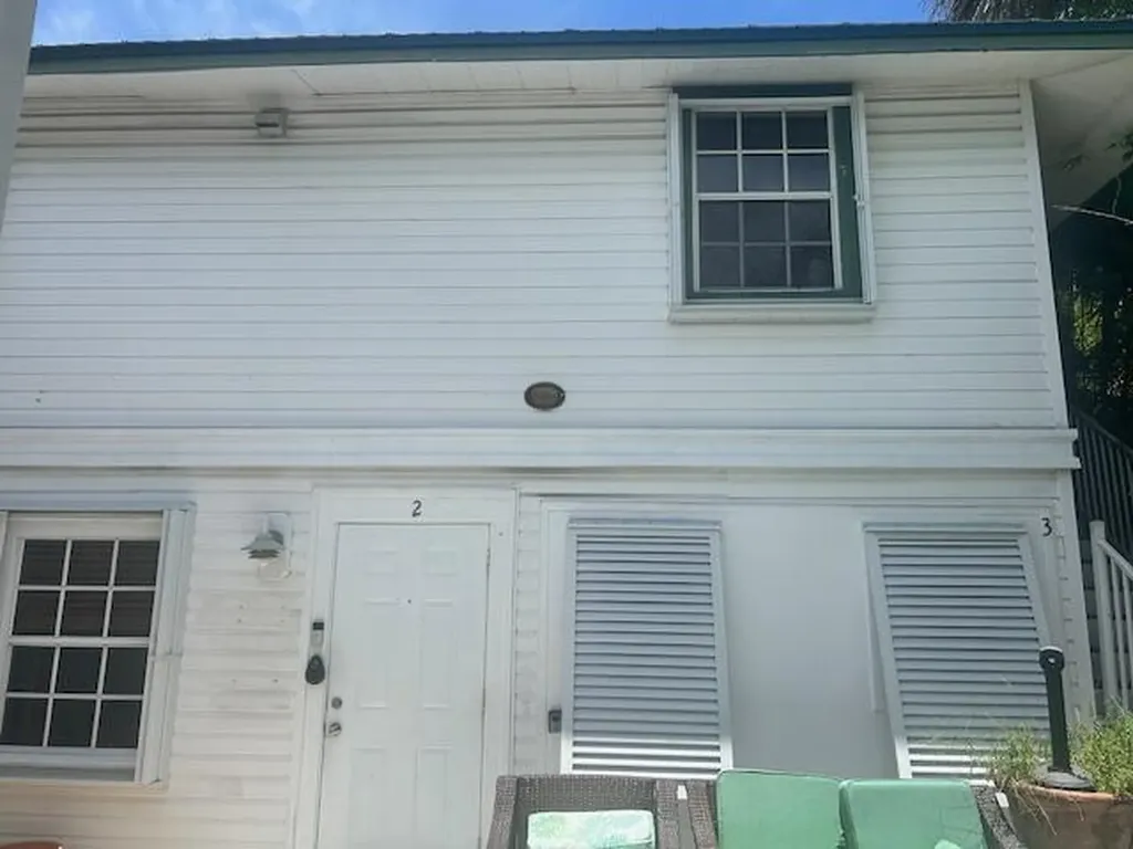 727 Penn Street West Palm Beach FL 33401