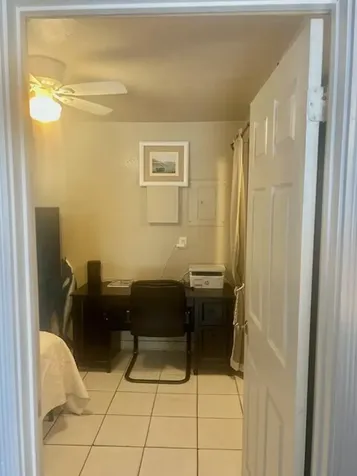 727 Penn Street West Palm Beach FL 33401