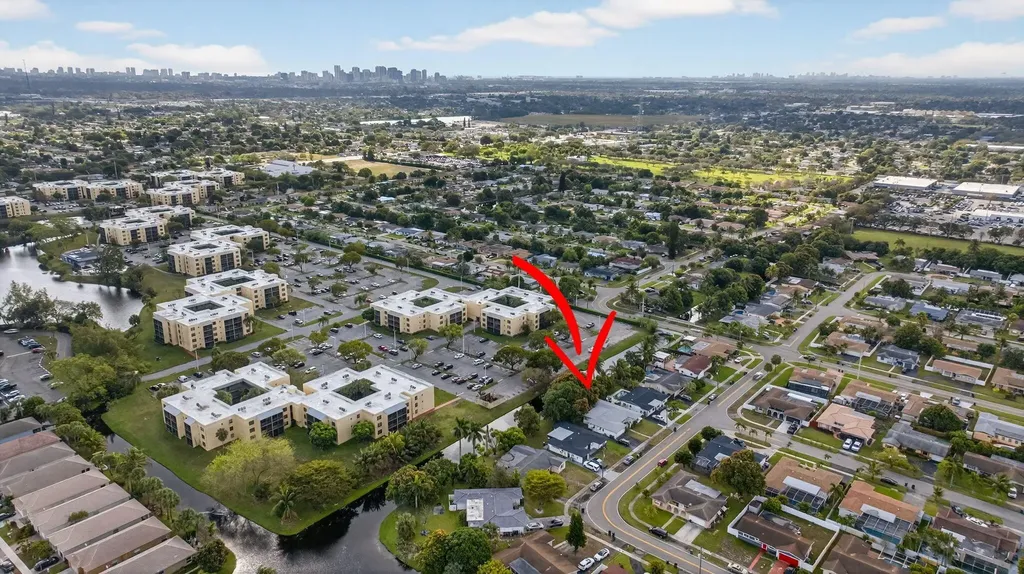 2540 NW 34th Terrace Lauderdale Lakes FL 33311
