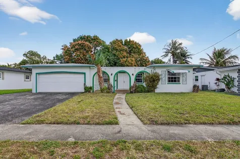 2540 NW 34th Terrace Lauderdale Lakes FL 33311