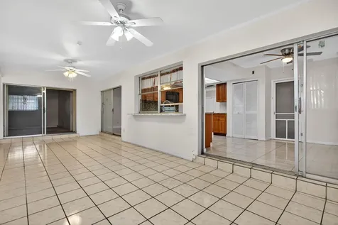 2540 NW 34th Terrace Lauderdale Lakes FL 33311