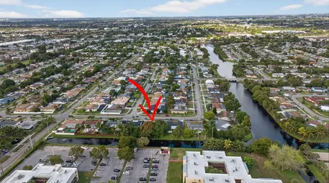 2540 NW 34th Terrace Lauderdale Lakes FL 33311