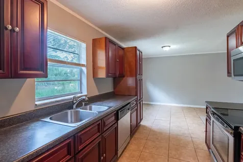 1218 Giller Avenue Mangonia Park FL 33407
