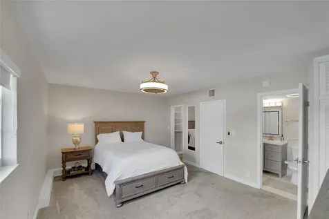 2864 NE 33rd Court Fort Lauderdale FL 33306