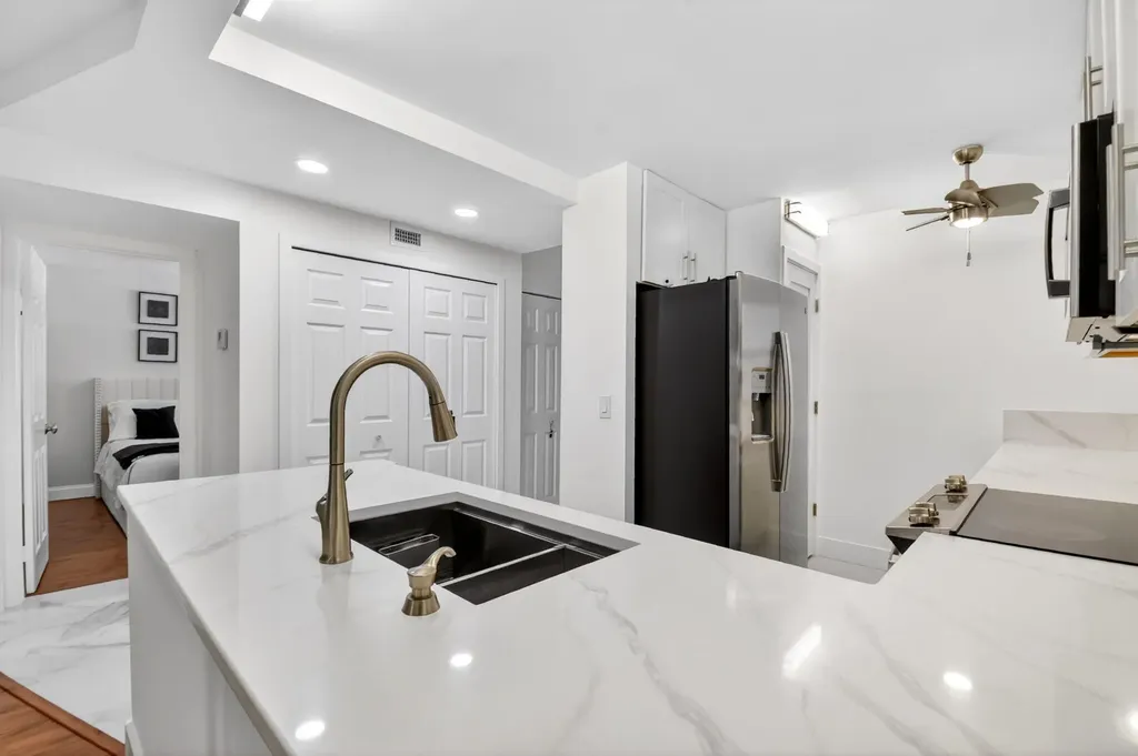 2975 SW 22nd Avenue Delray Beach FL 33445