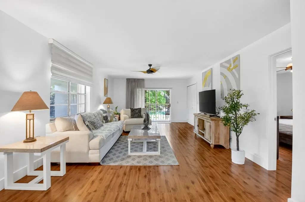 2975 SW 22nd Avenue Delray Beach FL 33445