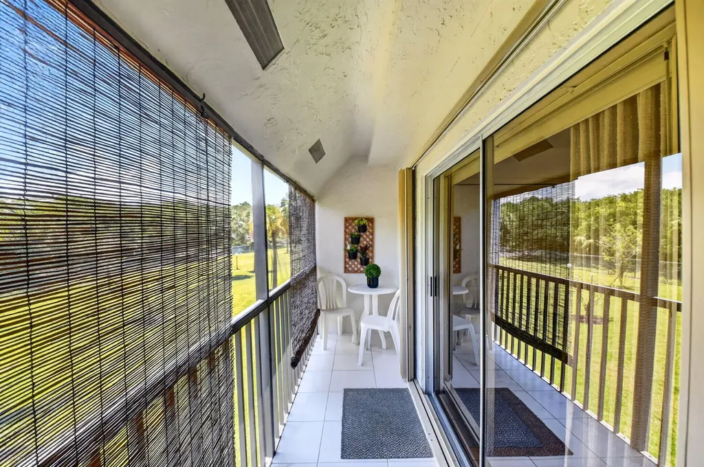 2975 SW 22nd Avenue Delray Beach FL 33445