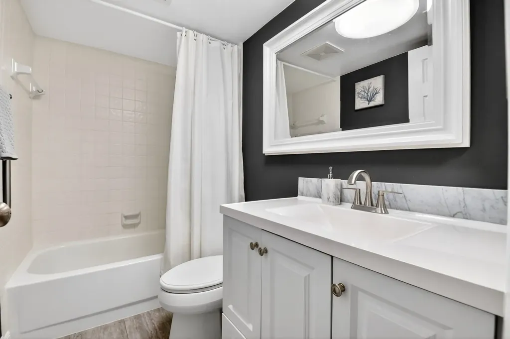2975 SW 22nd Avenue Delray Beach FL 33445