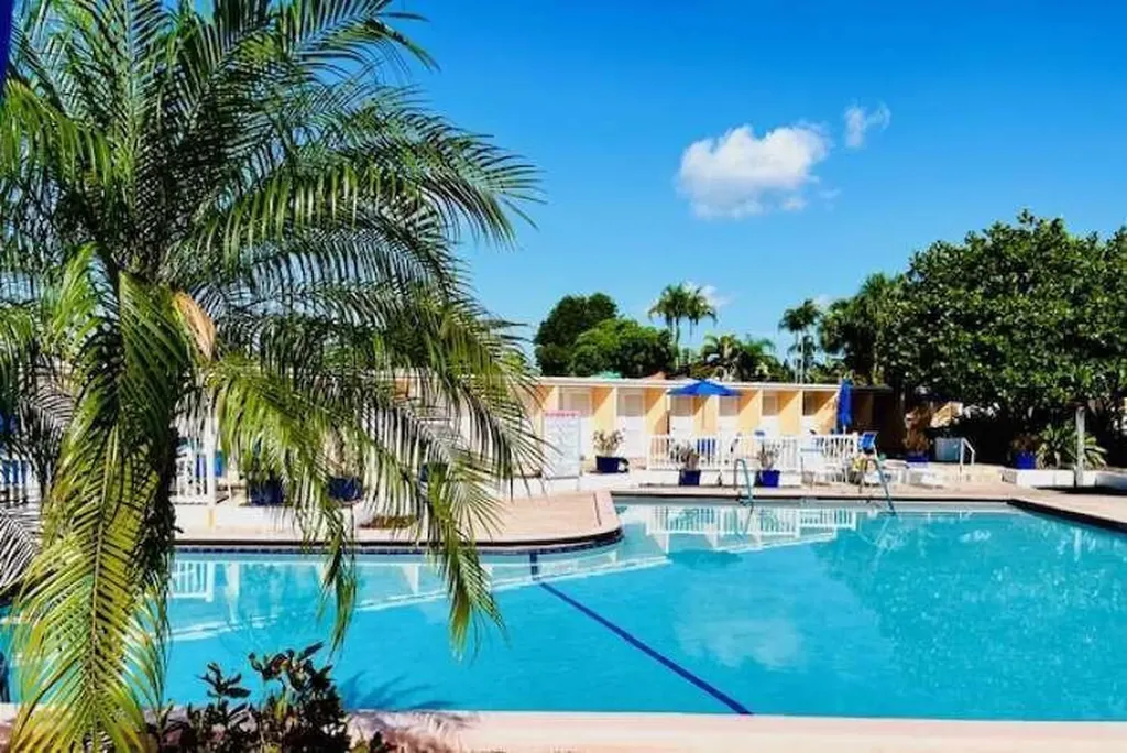 2210 NE 67th Street Fort Lauderdale FL 33308