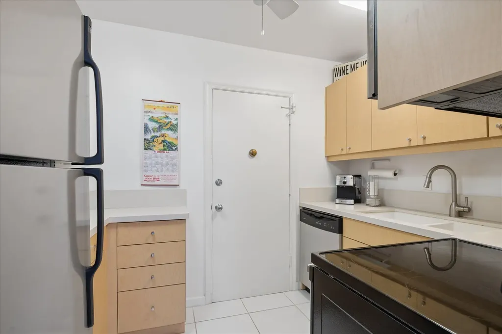 2210 NE 67th Street Fort Lauderdale FL 33308