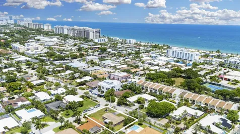 4511 Seagrape Drive Lauderdale By The Sea FL 33308
