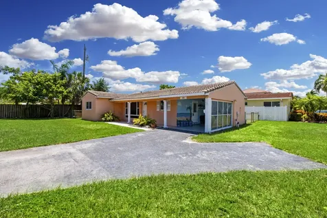 4511 Seagrape Drive Lauderdale By The Sea FL 33308