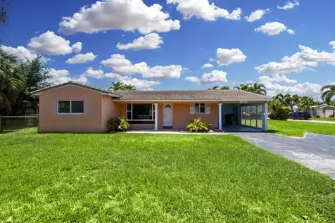 4511 Seagrape Drive Lauderdale By The Sea FL 33308