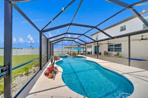 7528 NW Deysbrook Lane Port St Lucie FL 34987
