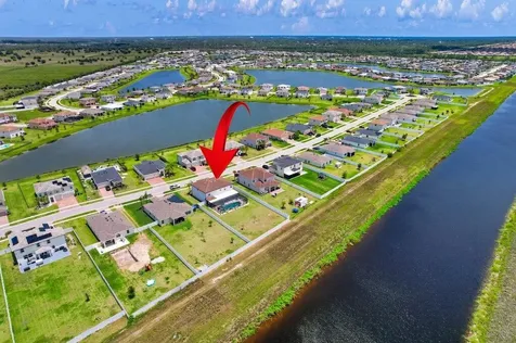 7528 NW Deysbrook Lane Port St Lucie FL 34987