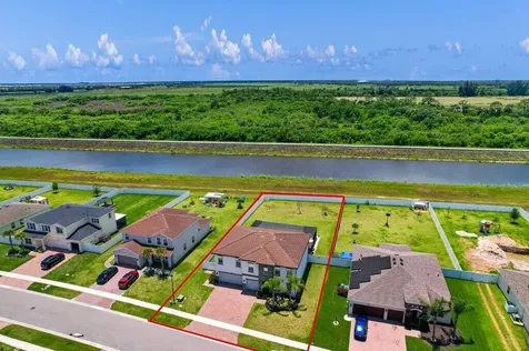 7528 NW Deysbrook Lane Port St Lucie FL 34987
