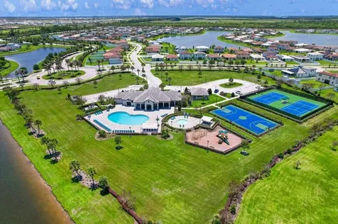 7528 NW Deysbrook Lane Port St Lucie FL 34987