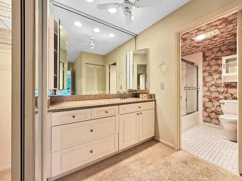 9285 Vista Del Lago Boca Raton FL 33428