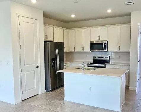 4256 Efendi Drive Lantana FL 33462