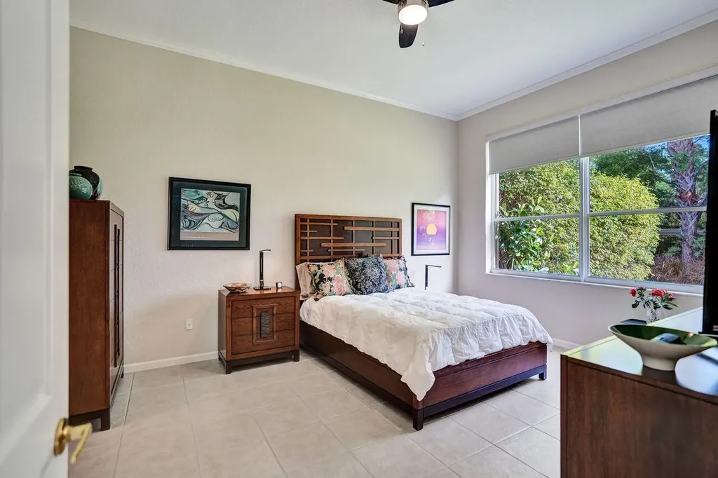 9625 Via Elegante Wellington FL 33411