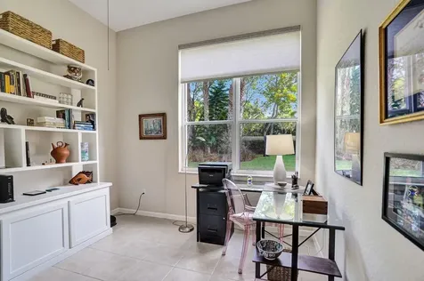 9625 Via Elegante Wellington FL 33411