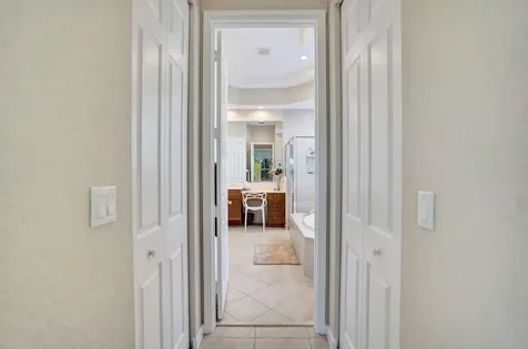 9625 Via Elegante Wellington FL 33411