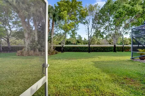 9625 Via Elegante Wellington FL 33411
