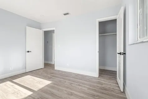 2923 NW 48th Street Fort Lauderdale FL 33309