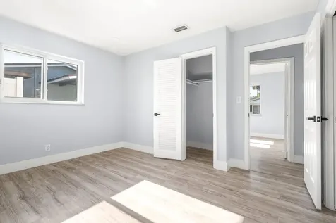 2923 NW 48th Street Fort Lauderdale FL 33309