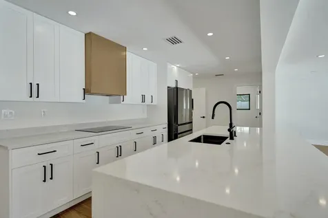 669 SW 3rd Street Boca Raton FL 33486