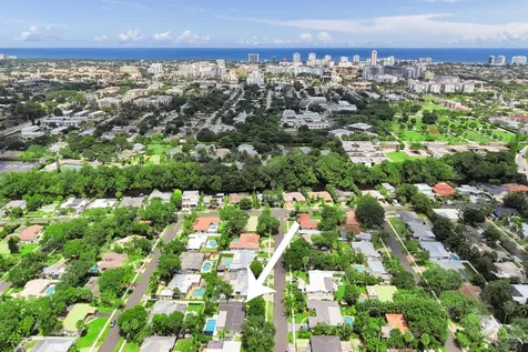 669 SW 3rd Street Boca Raton FL 33486