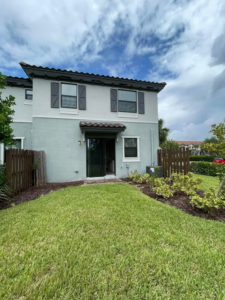 12932 Anthorne Lane Boynton Beach FL 33436