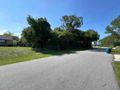 1970 SE Trapp Avenue Avenue SE Palm Bay FL 32909
