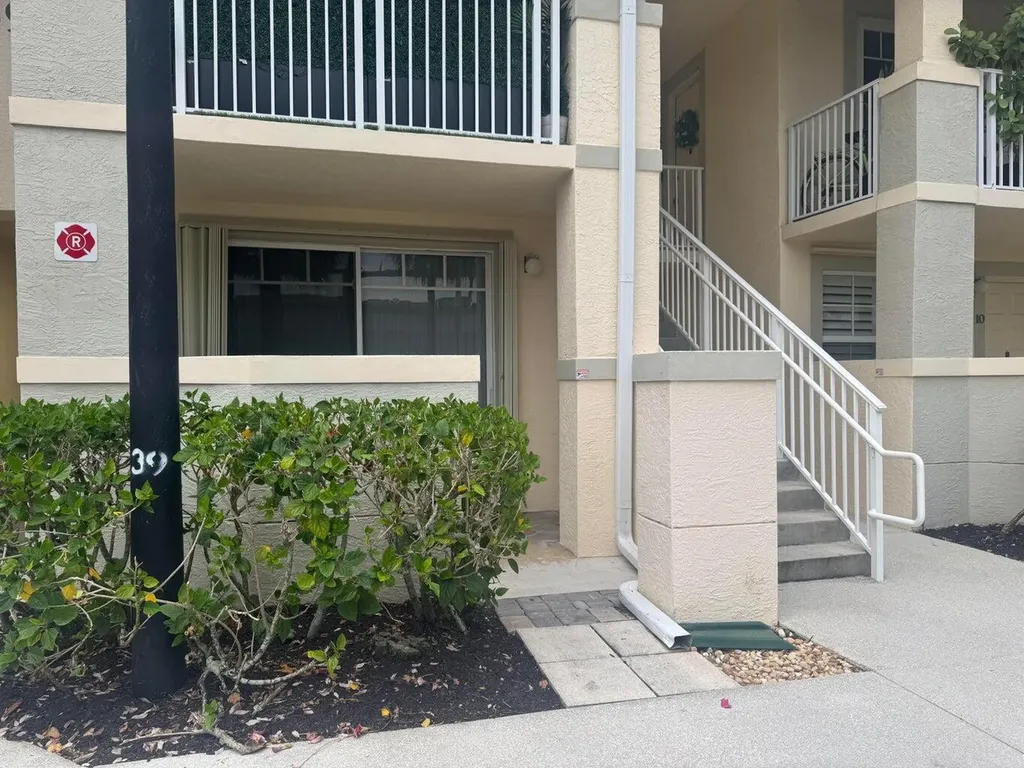1139 Town Center Drive Jupiter FL 33458