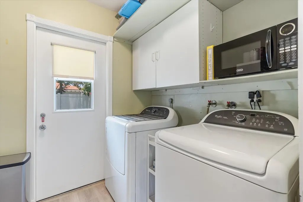 801 Berkeley Street Boca Raton FL 33487