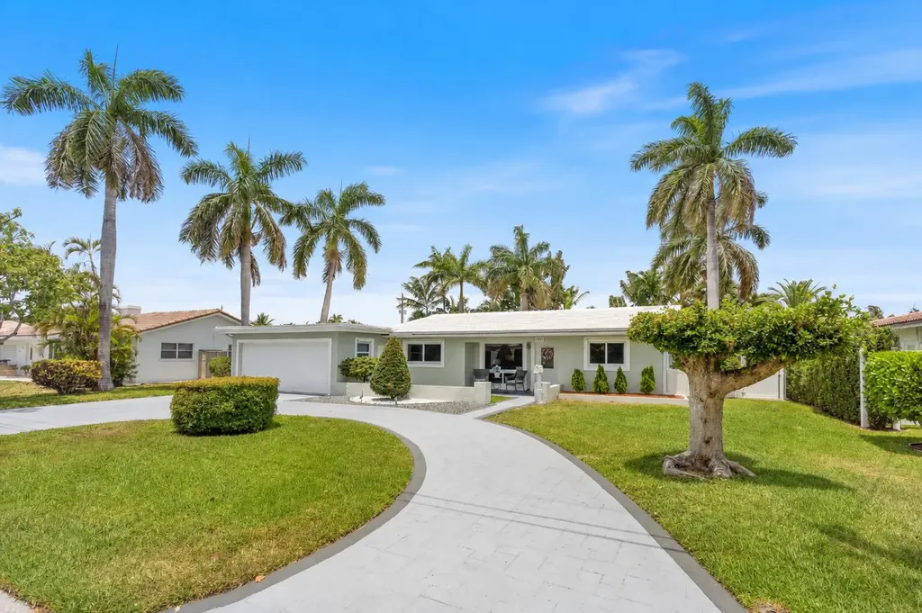 801 Berkeley Street Boca Raton FL 33487