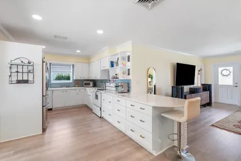 801 Berkeley Street Boca Raton FL 33487