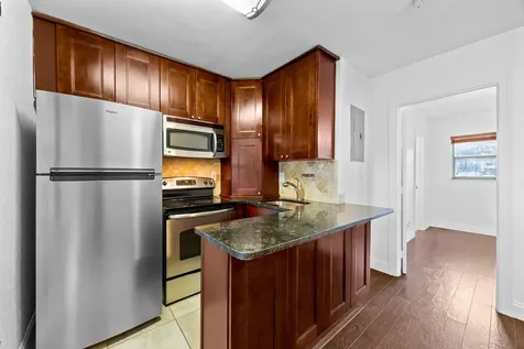 413 SE 16th Street Fort Lauderdale FL 33316