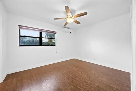 413 SE 16th Street Fort Lauderdale FL 33316