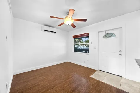 413 SE 16th Street Fort Lauderdale FL 33316